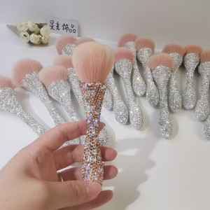 Diamond-encrusted Mini Small Waist Makeup Brush Single Beauty Tool