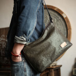 Cowhide Men's One Shoulder Messenger Bag