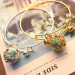 Bronze Cloisonne fragrance palace bell Bracelet palace Retro Style Bracelet dark fragrance sleeve hollow out national style bracelet