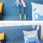 Funny Cat Stick Long Rod Gnawing Feather Retractable