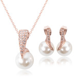 Fashionable Pearl Necklace Earrings Bridal Party Jewelry Set