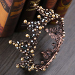 Vintage Pearl Headdress In Diamond-studded Metal