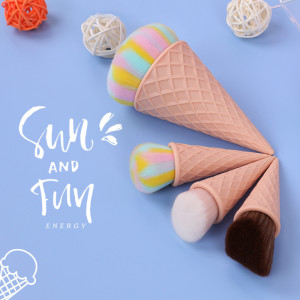 Ice Cream Cute Fiber Hair Makeup Brush