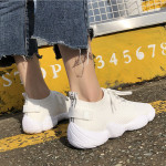 Women's casual shoes