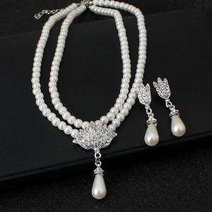 The new suit and pendant jewelry alloy necklace bride wedding accessories