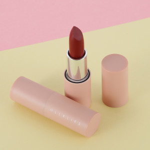 Women's Casual Fashion Nourishing Matte Lipstick