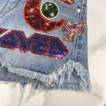 Letter Heavy Embroidered Raw Trim Denim Three-point Shorts