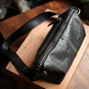 Light Casual Men's Leather Shoulder Messenger Bag