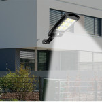 Solar charging street light