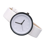 Men's and women's quartz watches