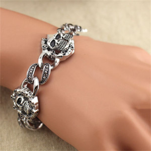 Men's Fashion Metal Round Skull Bracelet