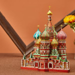 Vasily Cathedral 3D Diorama Model Ornament