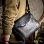 Leather Men's Commuting Crossbody Bag