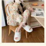 And Sweet Bubble Flower Soft Thick Bottom Linen Slippers