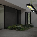 Solar charging street light