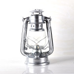 Nostalgic Retro Wrought Iron Kerosene Lamp Ornament Camping Lamp