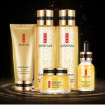 Moisturizing And Refreshing Skin Care Set