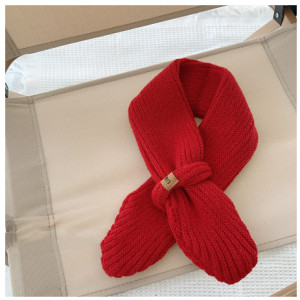 Solid Color Small Leather Tag Children's Cross Autumn And Winter Thermal Knitting Scarf