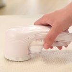 Lint remover machine