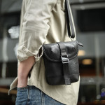 Men's One Shoulder Oblique Span Mini Bag Leather