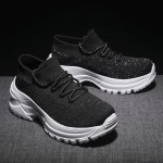 New Small White Shoes Girls Breathable Flying Knit Shoes