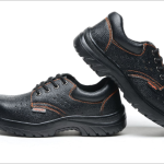 Antiskid and wear-resistant safety protection of Baotou working shoes safety shoes in summer