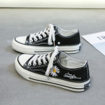 Low-cut Small Daisy All-match Canvas Shoes