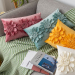 Light Luxury Ins Wind Flower Embrace Pillowcase Net Red Villa Decoration Pillow