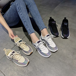 Flying Weaving Reflective Color Low-Top Girl