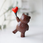 Send You A Careful Heart Bear Small Wood Carving Desktop Solid Wood Ornaments