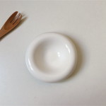 Ins Style Simple Pure White Ceramic Round Flanging Saucer