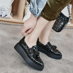 British Style Small Leather Shoes Female Patent Leather Chain Buckle