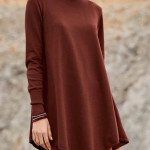 Women's Solid Color High-necked Irregular Loose Commuter Long Sleeve