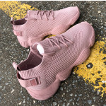 Women's casual shoes