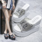 Trifle Sole Letter Rhinestone Sandals