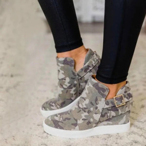 Leopard print camouflage shoes