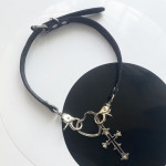 Hollow Heart Cross Collar