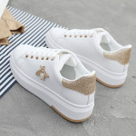 Low-cut canvas shoes