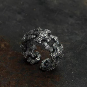 Men's Fashion Versatile Cross Ring Retro