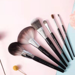 Single Multi-function Makeup Fan-shaped Brush