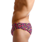 Quick-drying printed sexy low-waist swim trunks