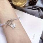 Temperament Simple Retro Super Fairy Butterfly Pendant Pearl Bracelet