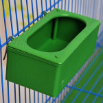 Splash-proof Hanging Bird Food Container