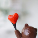 Send You A Careful Heart Bear Small Wood Carving Desktop Solid Wood Ornaments