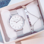 College Style Watch Female Student Korean Version Of Simple Literary Retro Leisure Atmosphere Chain Quartz Watch