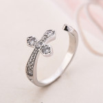 2021 Taobao Korean version of creative new product fashion white gold lady ring engagement gift manufacturer