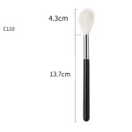 Single Fan-shaped Brightening Makeup Brush