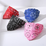 Adjustable Collar For Pet Triangle Print Saliva Towel