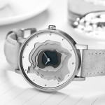 Quartz couple watch