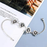 Vintage Thai Silver Small Daisy Bracelet